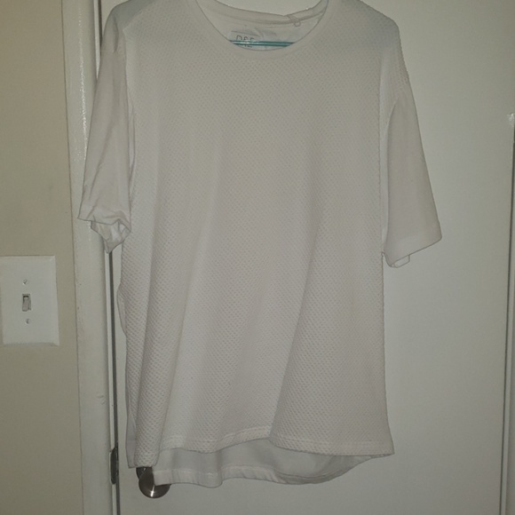NWT D&F Textured Tee - Picture 1 of 3